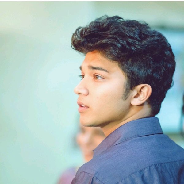 Nihanth, Founder of Aglocom